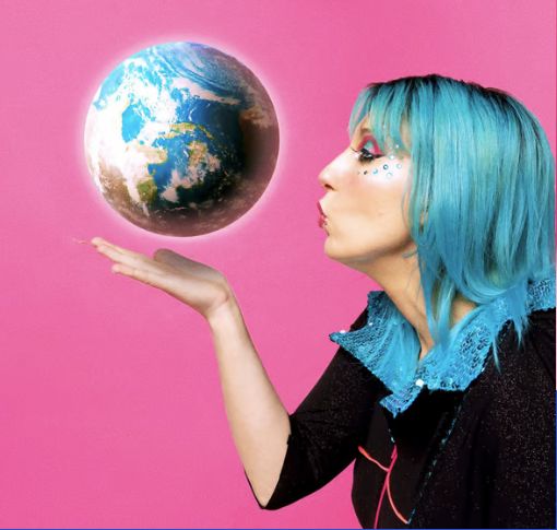 Photo de l'artiste MINA BLUE - Agence artistique Bia Production