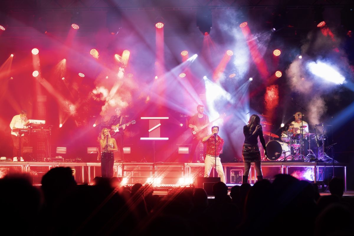 Photo de l'artiste Orchestre Zenith - Agence artistique Bia Production